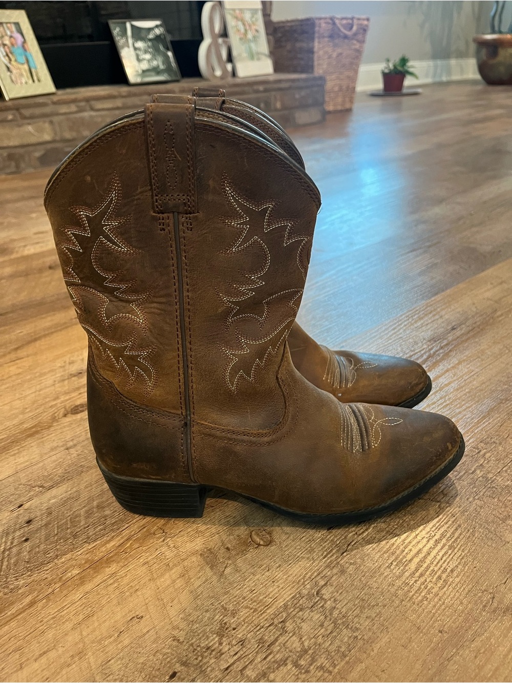 Ariat kids boots